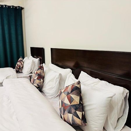 Sunrise Residence D1 Islamabad Esterno foto
