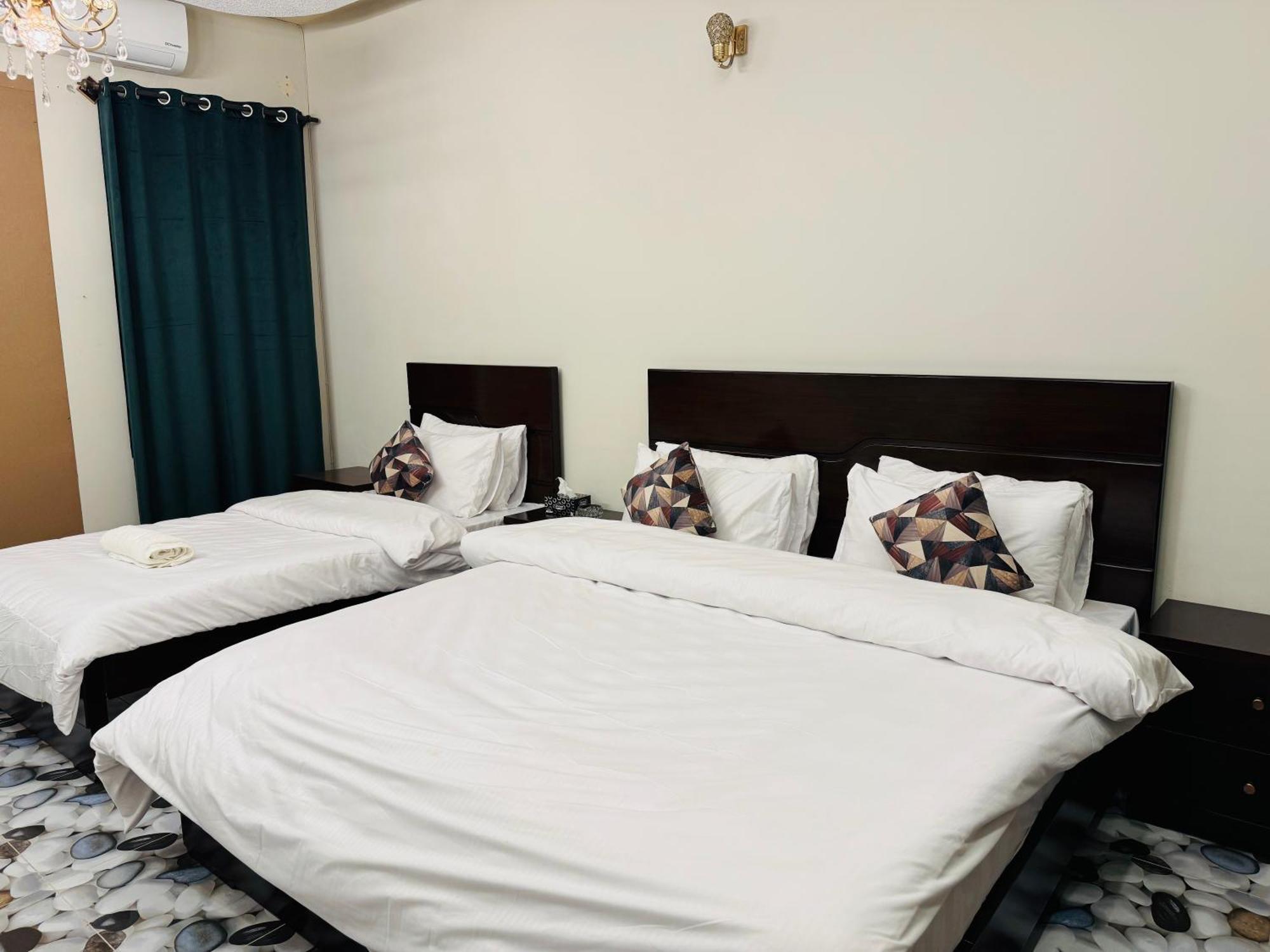 Sunrise Residence D1 Islamabad Esterno foto