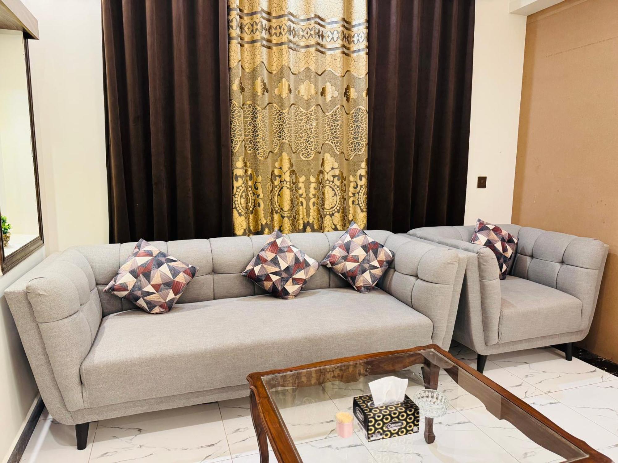 Sunrise Residence D1 Islamabad Esterno foto