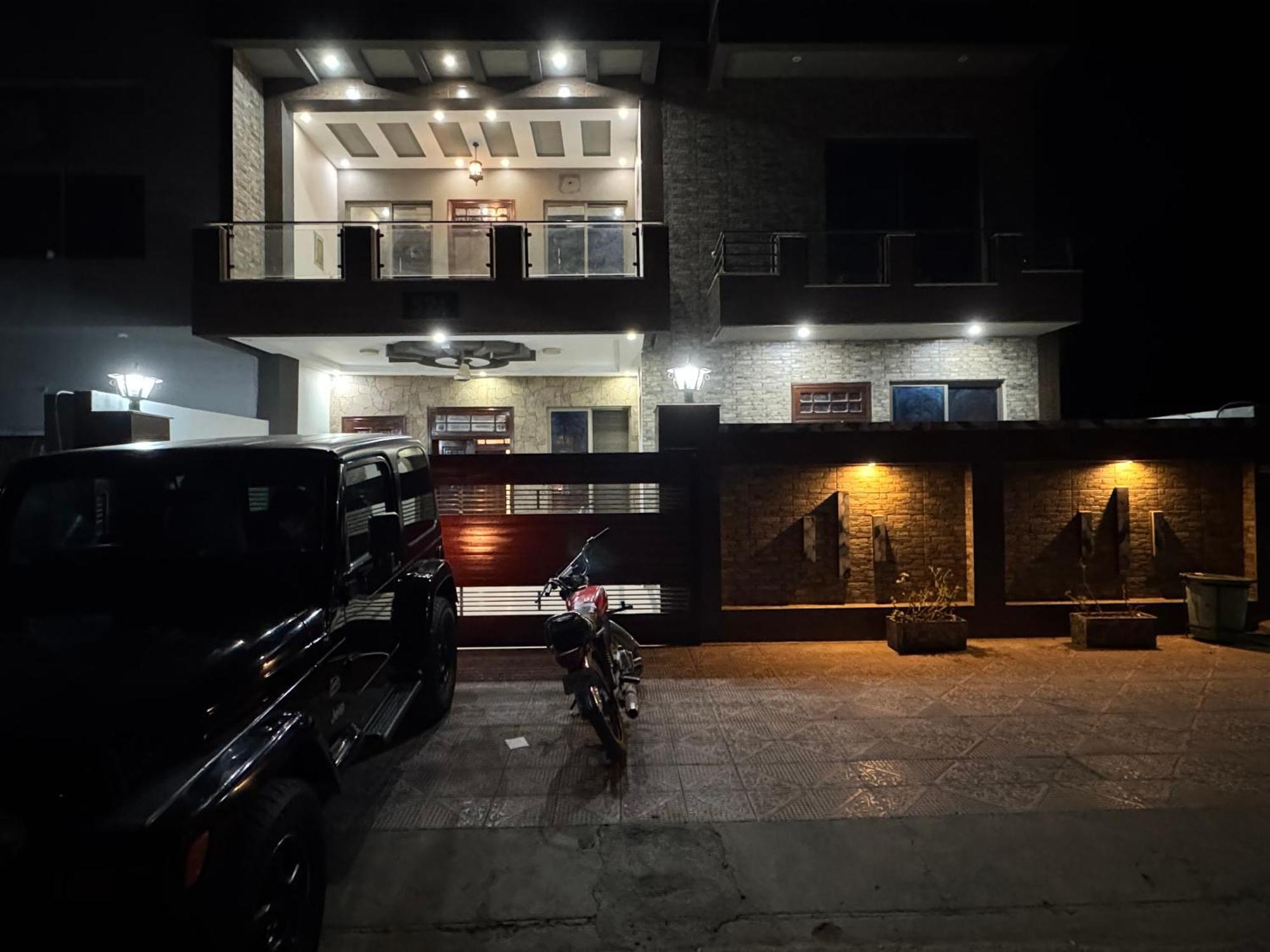 Sunrise Residence D1 Islamabad Esterno foto